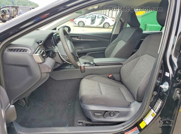 4T1DAACK1TU747052 2026 TOYOTA CAMRY Black Widok wnętrza z przodu