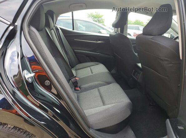 4T1DAACK1TU747052 2026 TOYOTA CAMRY Black Widok tylnych siedzeń