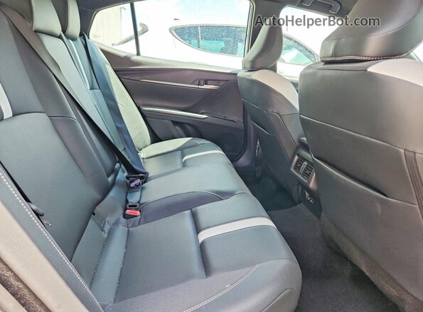 4T1DAACK2SU036023 2025 TOYOTA CAMRY Blue Rear seats view