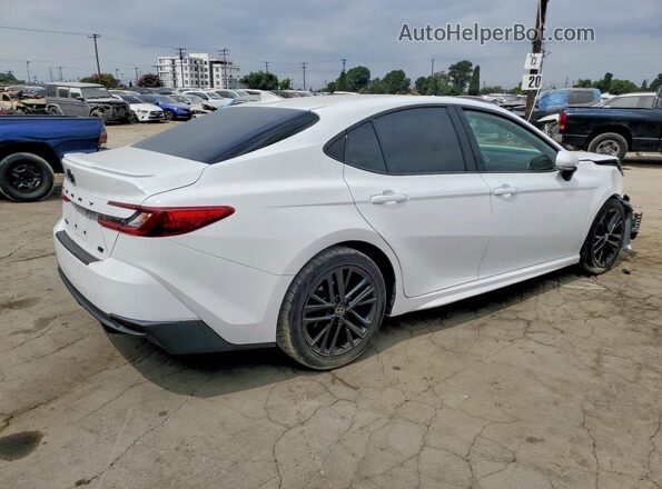 4T1DAACK2SU085044 2025 TOYOTA CAMRY Белый Задняя правая четверть