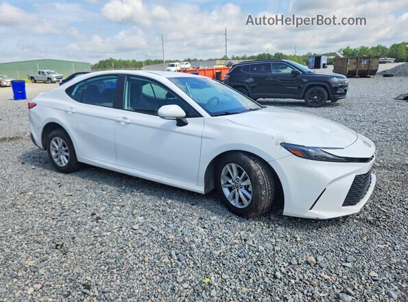 4T1DAACK2SU095766 2025 TOYOTA CAMRY Белый Передняя правая четверть