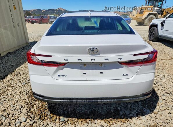 4T1DAACK2SU116678 2025 TOYOTA CAMRY White Rear view
