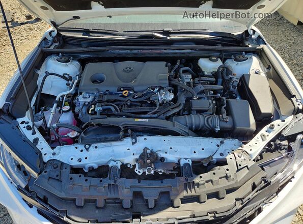 4T1DAACK2SU116678 2025 TOYOTA CAMRY White Rear interior view