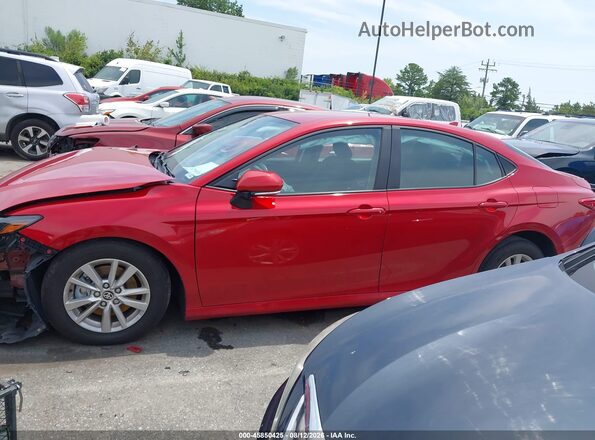 4T1DAACK2SU195852 2025 TOYOTA CAMRY Red სალონის 360-გრადუსიანი ხედი