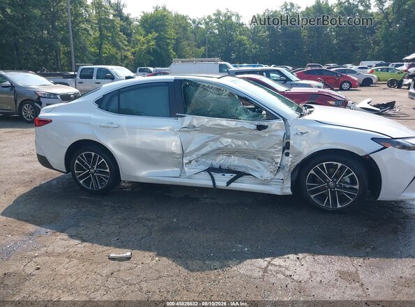 4T1DAACK2SU200466 2025 TOYOTA CAMRY White Սալոնի հետևի տեսք
