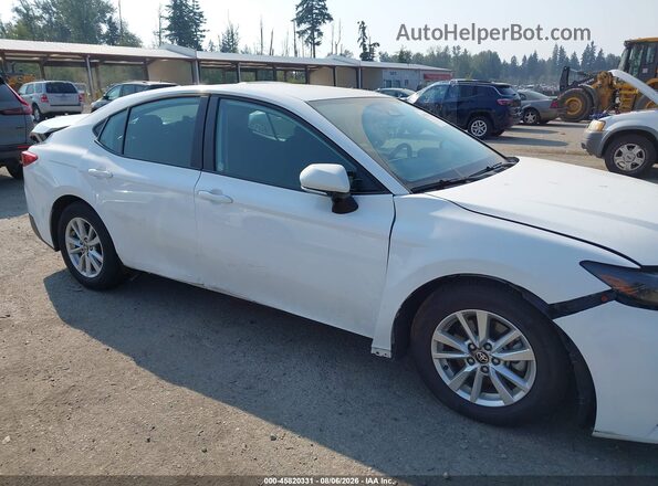 4T1DAACK2SU501352 2025 TOYOTA CAMRY White Widok wnętrza 360 stopni