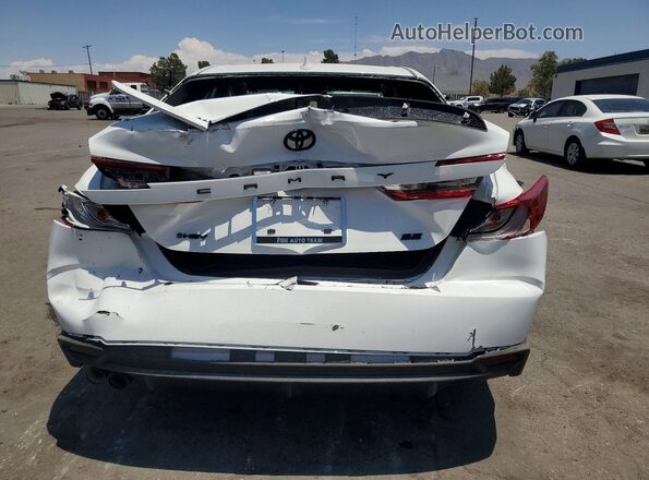 4T1DAACK2TU214983 2026 TOYOTA CAMRY White Widok z tyłu