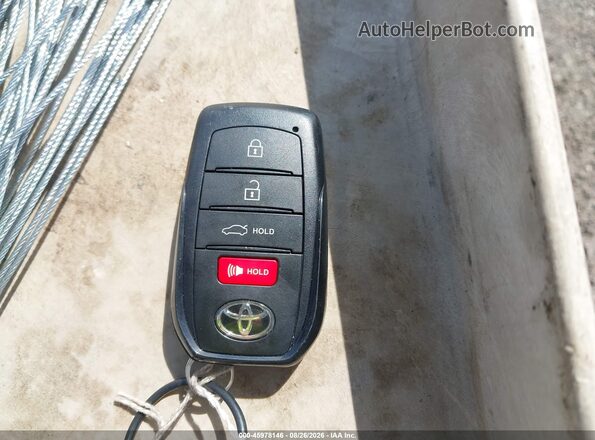 4T1DAACK2TU225806 2026 TOYOTA CAMRY White Vista del salpicadero