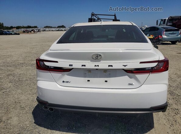 4T1DAACK2TU236191 2026 TOYOTA CAMRY White Widok z tyłu