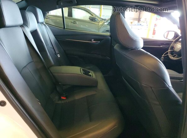 4T1DAACK2TU252780 2026 TOYOTA CAMRY White Vista de los asientos traseros