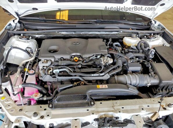4T1DAACK2TU252780 2026 TOYOTA CAMRY White Vista interior trasera