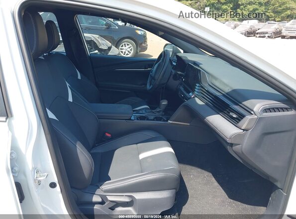 4T1DAACK2TU280496 2026 TOYOTA CAMRY Белый Вид салона спереди