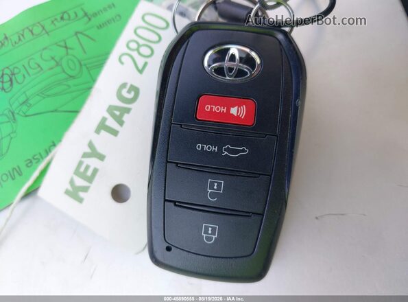 4T1DAACK2TU280496 2026 TOYOTA CAMRY Белый Вид панели приборов