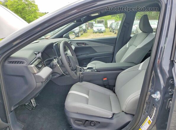 4T1DAACK2TU302870 2026 TOYOTA CAMRY Gray Սալոնի դիմացի տեսք
