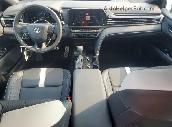 4T1DAACK2TU675861 2026 TOYOTA CAMRY Серый Вид панели приборов