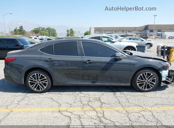 4T1DAACK2TU726744 2026 TOYOTA CAMRY  Widok wnętrza z tyłu