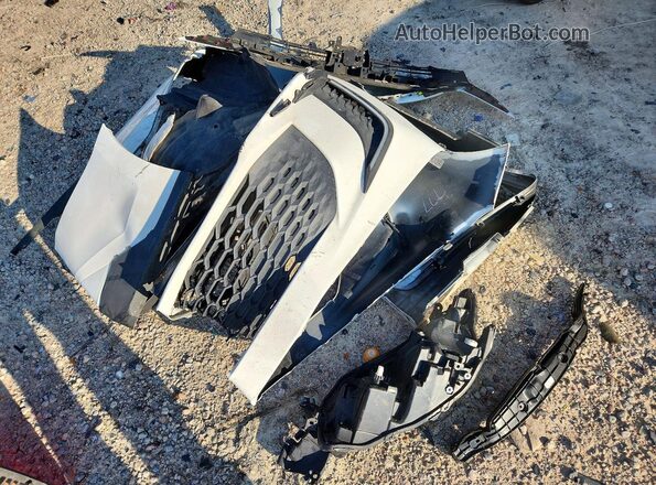4T1DAACK3SU002186 2025 TOYOTA CAMRY White Вид підкапотного простору