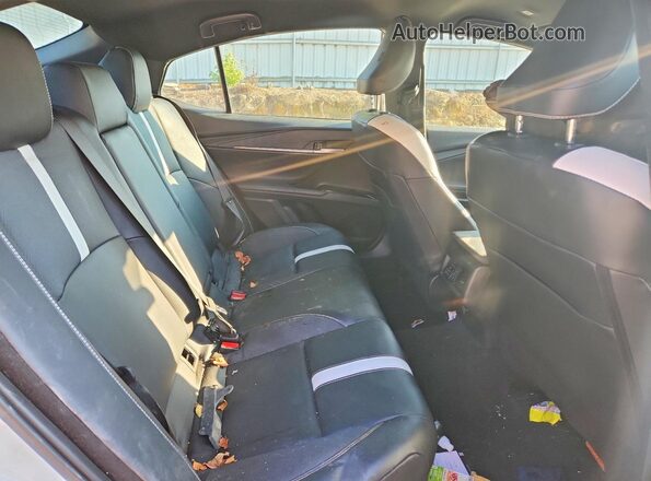 4T1DAACK3SU002186 2025 TOYOTA CAMRY White Вид задніх сидінь