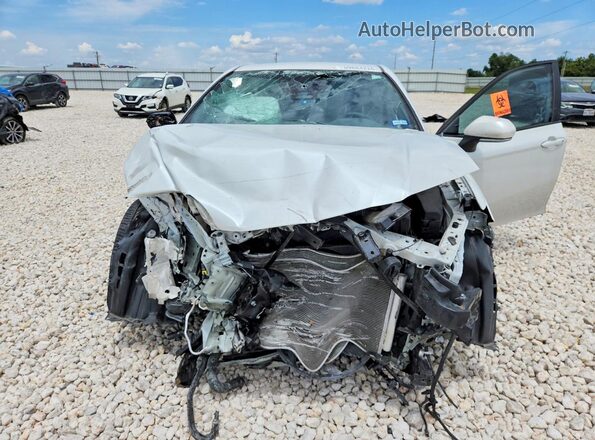 4T1DAACK3SU016959 2025 TOYOTA CAMRY White Vista interior trasera