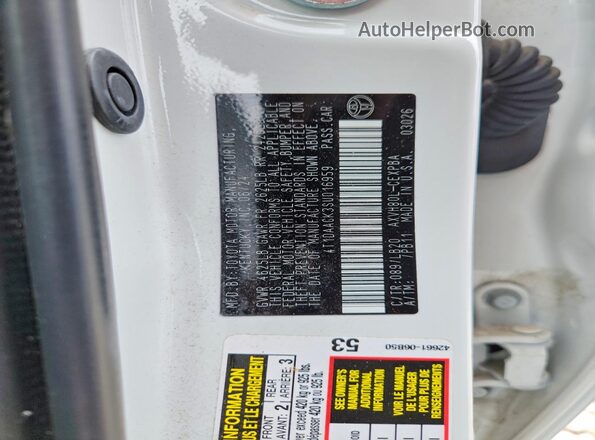 4T1DAACK3SU016959 2025 TOYOTA CAMRY White Vista del compartimento del motor