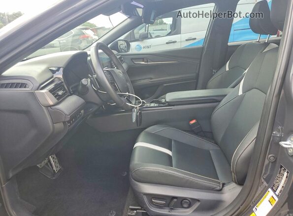 4T1DAACK3SU022955 2025 TOYOTA CAMRY Серый Вид салона спереди