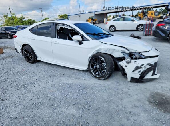 4T1DAACK3SU043949 2025 TOYOTA CAMRY White Front right
