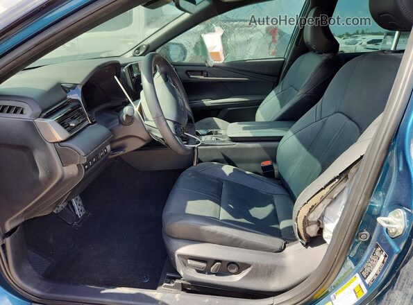 4T1DAACK3SU046656 2025 TOYOTA CAMRY Two Tone წინა სალონის ხედი