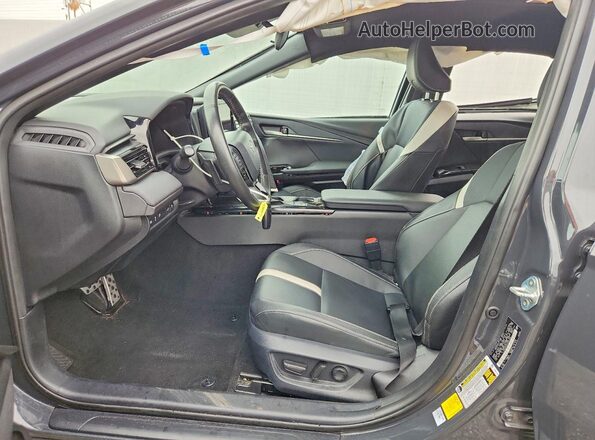 4T1DAACK3SU054269 2025 TOYOTA CAMRY Gray წინა სალონის ხედი