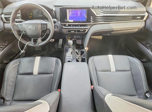 4T1DAACK3SU151021 2025 TOYOTA CAMRY Black Առջևի վահանակի տեսք