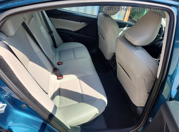 4T1DAACK3SU198162 2025 TOYOTA CAMRY Teal Widok tylnych siedzeń