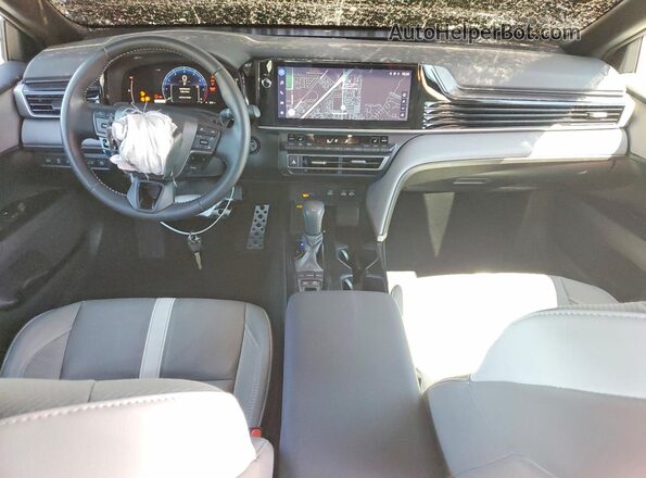 4T1DAACK3SU630703 2025 TOYOTA CAMRY Black Առջևի վահանակի տեսք