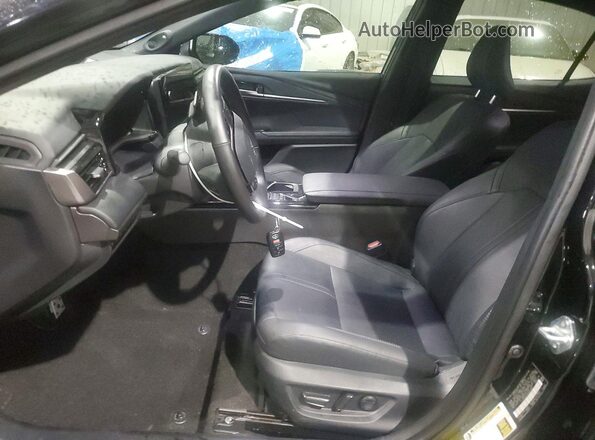 4T1DAACK3SU630927 2025 TOYOTA CAMRY Черный Вид салона спереди