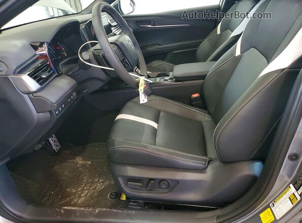 4T1DAACK3TU287246 2026 TOYOTA CAMRY Серый Вид салона спереди