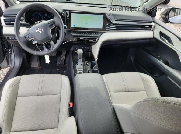 4T1DAACK3TU665131 2026 TOYOTA CAMRY Silver Вид панелі приладів