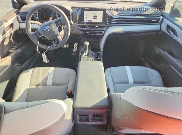 4T1DAACK3TU736456 2026 TOYOTA CAMRY Gray Widok deski rozdzielczej