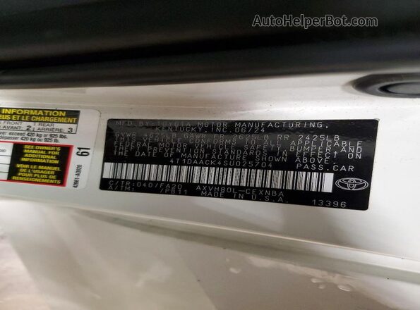 4T1DAACK4SU025704 2025 TOYOTA CAMRY White ძრავის განყოფილების ხედი