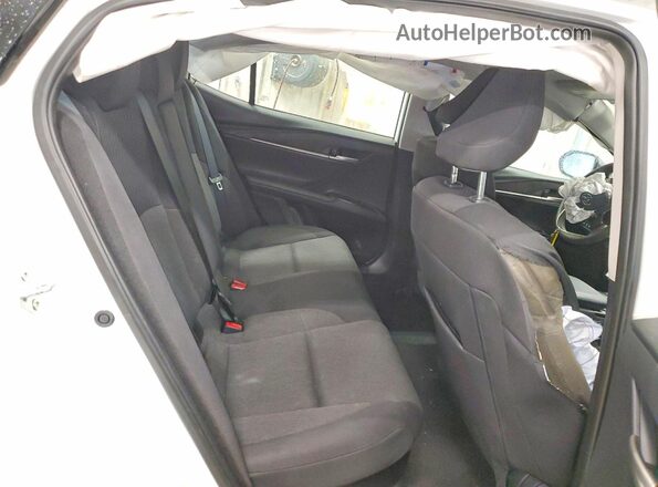 4T1DAACK4SU025704 2025 TOYOTA CAMRY White უკანა სავარძლების ხედი