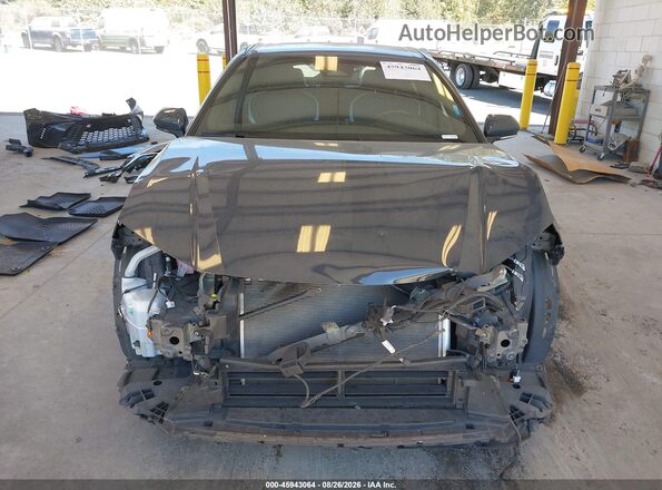 4T1DAACK4SU100577 2025 TOYOTA CAMRY Gray Սալոնի հետևի տեսք