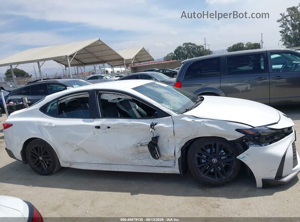 4T1DAACK4SU569880 2025 TOYOTA CAMRY White უკანა სალონის ხედი