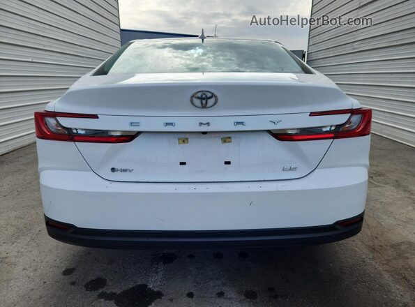 4T1DAACK4SU576473 2025 TOYOTA CAMRY White 