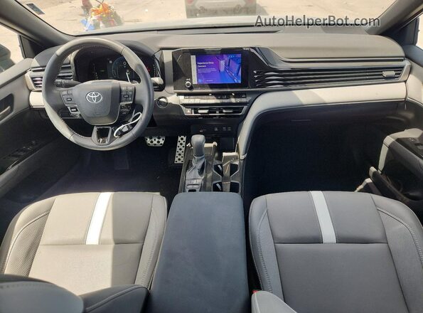 4T1DAACK4SU610606 2025 TOYOTA CAMRY Turquoise Вид панелі приладів