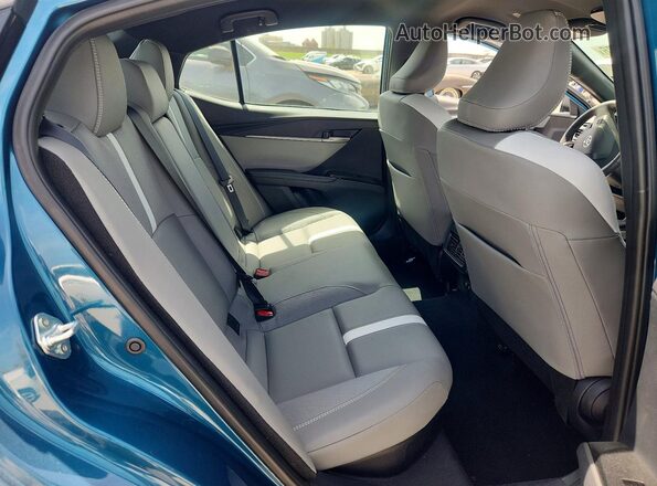 4T1DAACK4SU610606 2025 TOYOTA CAMRY Turquoise Вид задніх сидінь