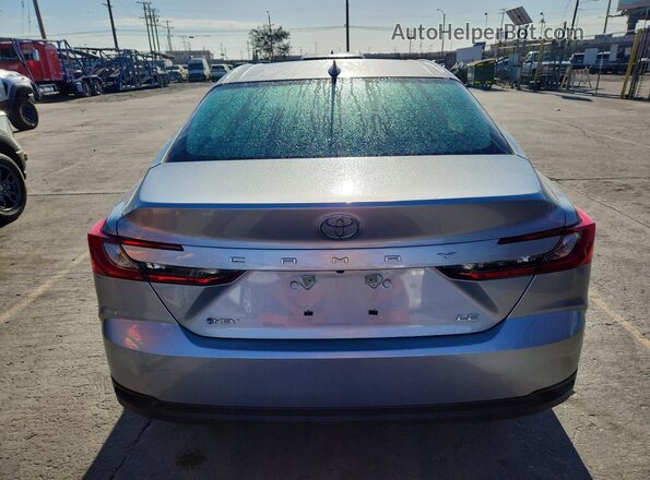 4T1DAACK4TU215438 2026 TOYOTA CAMRY Silver Rear interior view