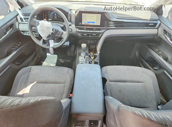 4T1DAACK4TU237794 2026 TOYOTA CAMRY Silver Dashboard view