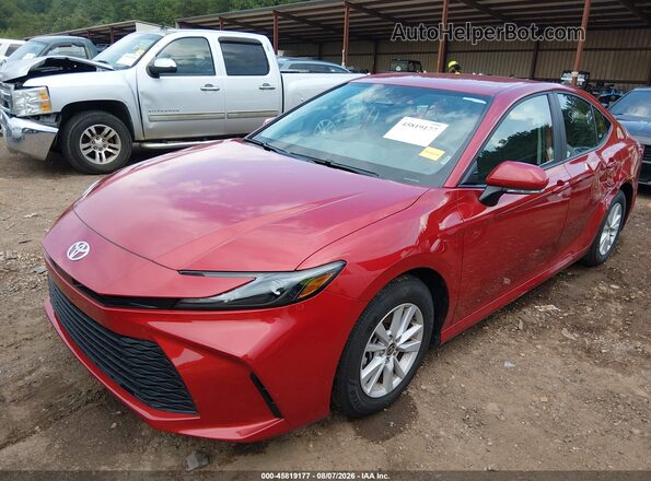 4T1DAACK4TU259567 2026 TOYOTA CAMRY Red Vista tres cuartos delantera izquierda