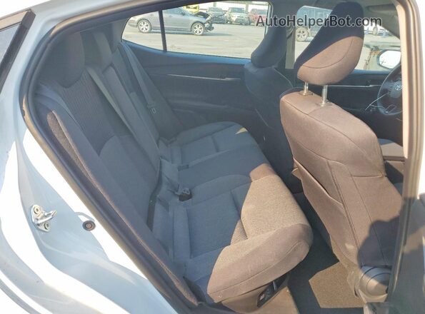 4T1DAACK5SU188622 2025 TOYOTA CAMRY White Rear seats view