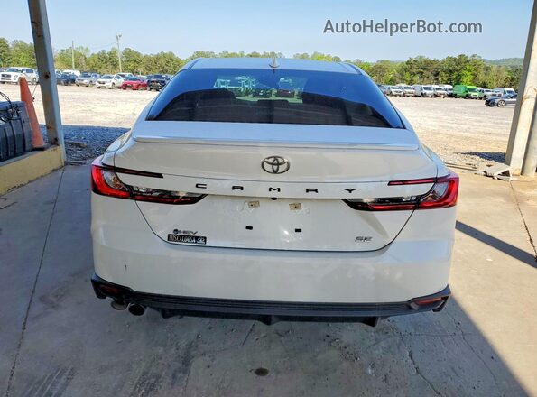 4T1DAACK5SU539514 2025 TOYOTA CAMRY Белый Вид сзади