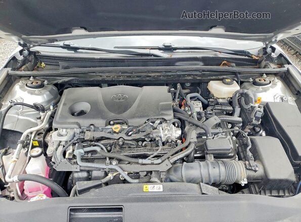 4T1DAACK5SU556586 2025 TOYOTA CAMRY Silver Widok wnętrza z tyłu