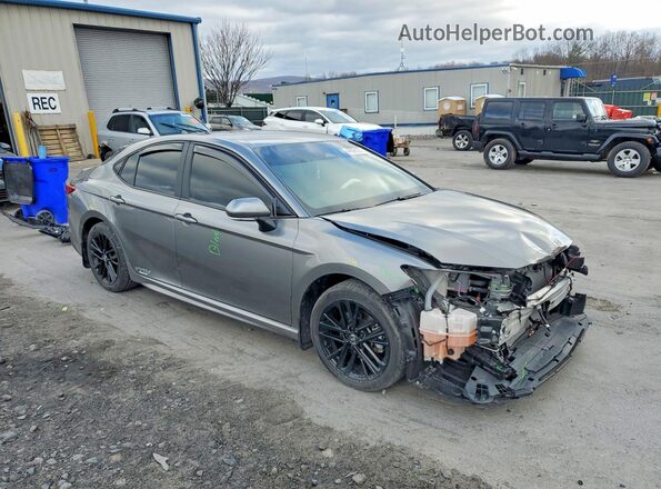 4T1DAACK5SU575462 2025 TOYOTA CAMRY Серый Передняя правая четверть