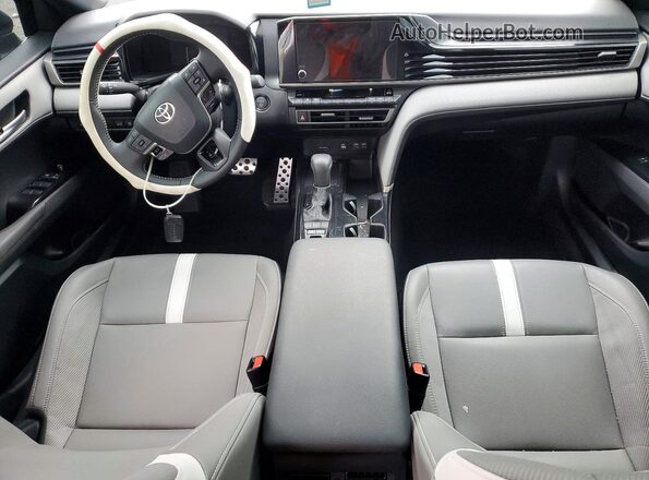 4T1DAACK5SU575462 2025 TOYOTA CAMRY Серый Вид панели приборов